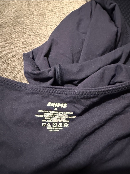 SKIMS Other - SKIMS Navy Shaping Top - Deep Navy Stretch